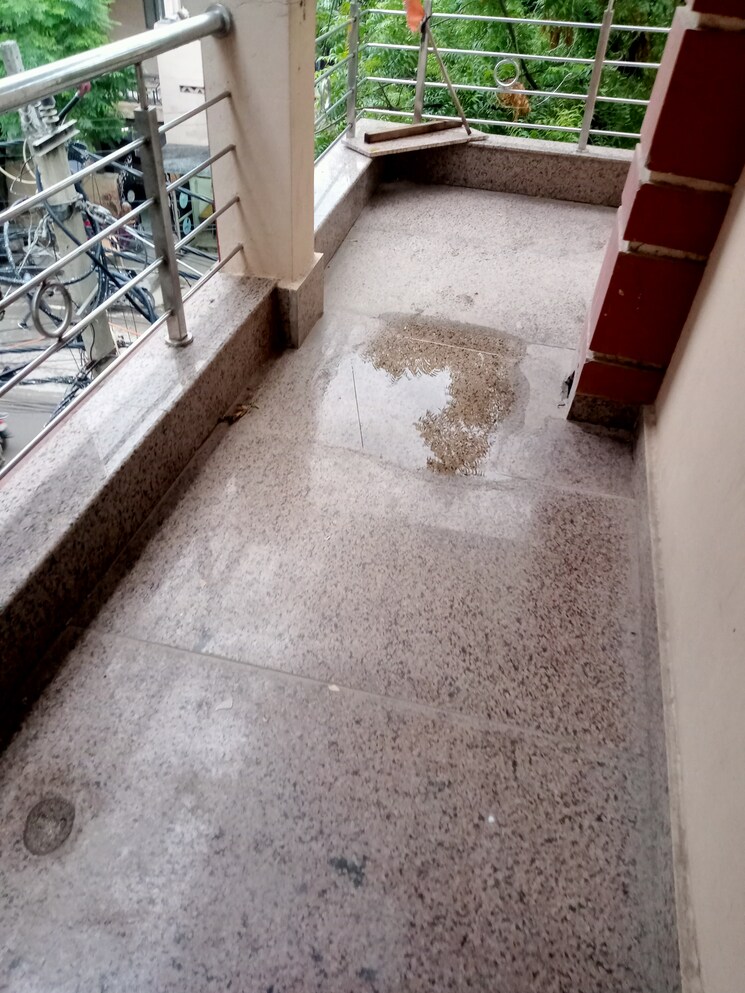 Balcony, malviya nagar 1 Bedroom 420 Sq.Ft. Builder Floor In Malviya Nagar Delhi 8900829