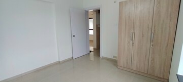 Room in 3 BHK Apartment at Pinnac Gangotri, Aundh – for Rent