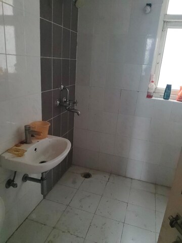 Bathroom in 3.5 BHK Apartment at Omaxe New Heights, Sector 78 – for Rent