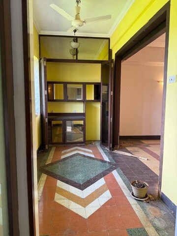 Bedroom in 3 BHK Apartment at Lower Parel – for Rent