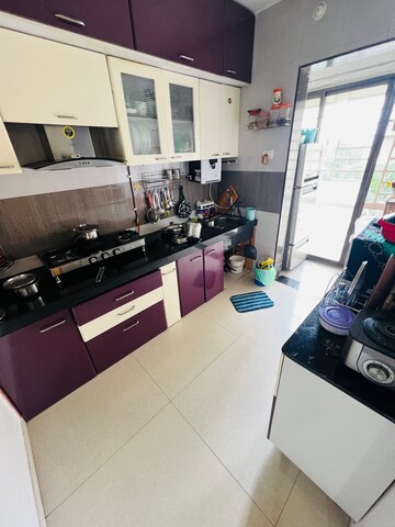 Team Area in 2 BHK Apartment at Parsik Nagar – for Sale