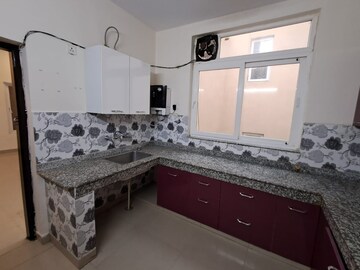 Kitchen in 2 BHK Builder Floor at Sector 45 – for Rent