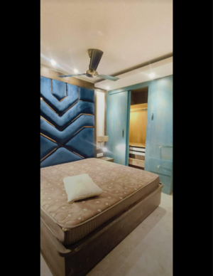 2 BHK Apartment For Sale in Juhu