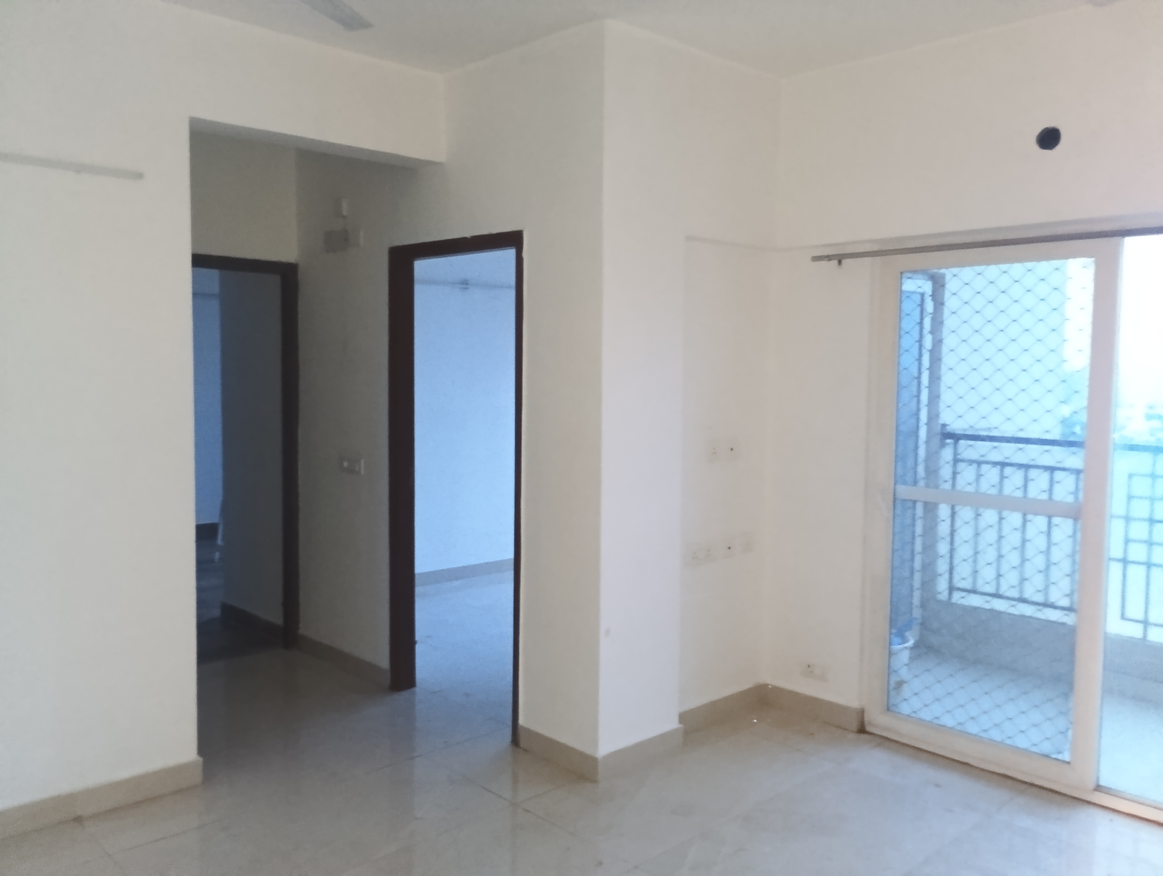 2 BHK Apartment For Rent in Ace Divino