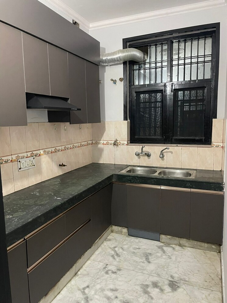 Kitchen, sector 47 2 Bedroom 1300 Sq.Ft. Builder Floor In Sector 47 Gurgaon 8901034