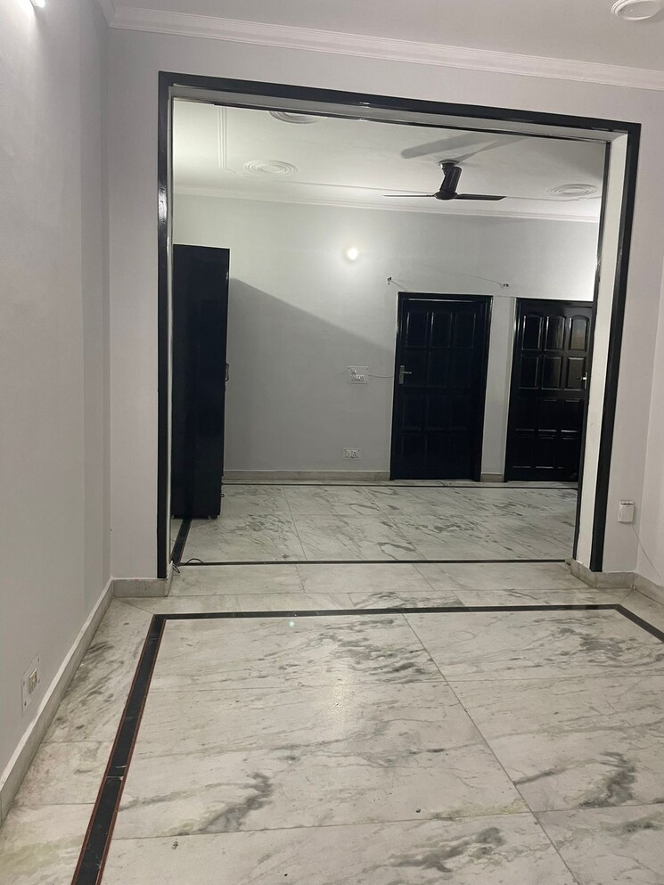 Room, sector 47 2 Bedroom 1300 Sq.Ft. Builder Floor In Sector 47 Gurgaon 8901034