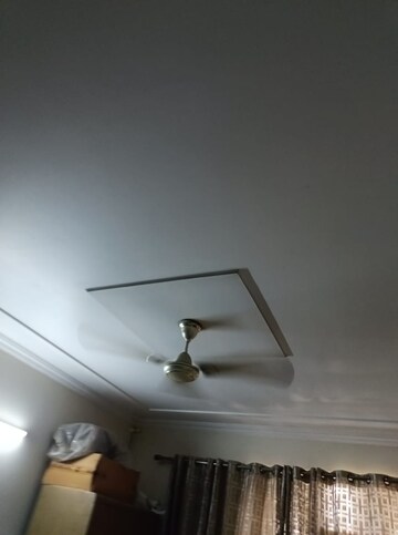 Furnished Amenities in 2 BHK Apartment at Piyush Heights, Sector 89 – for Rent