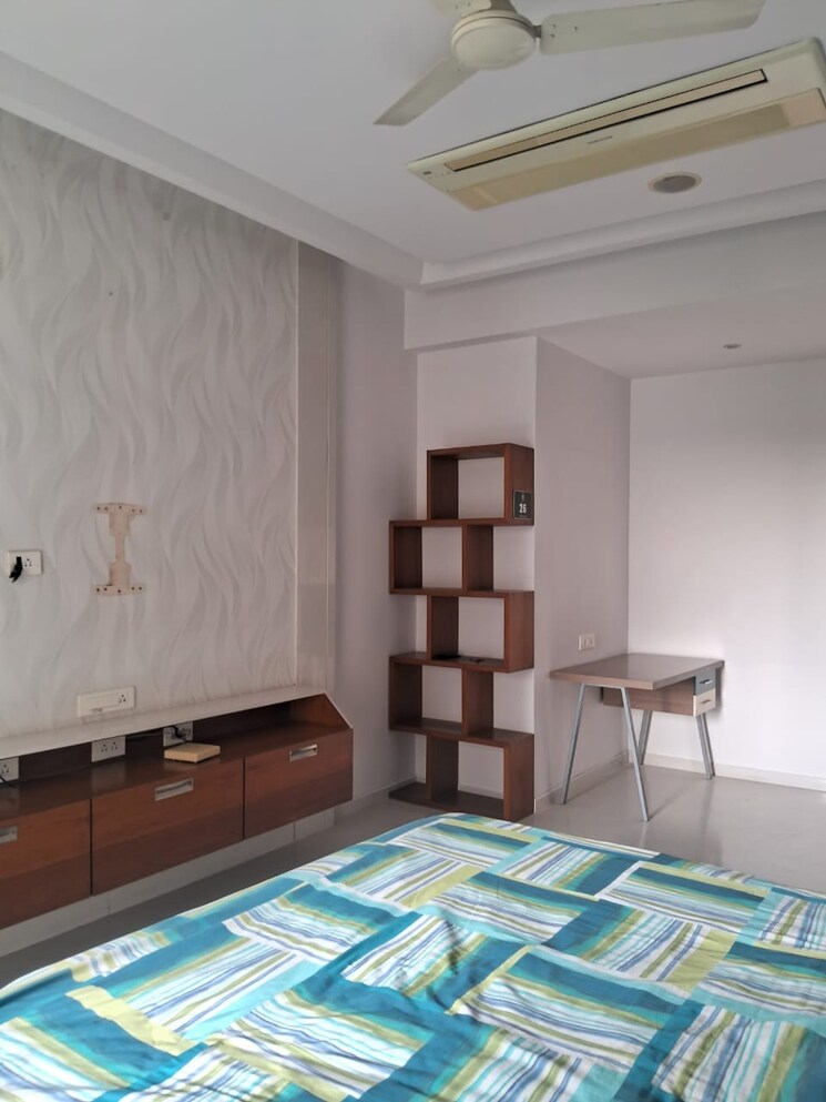 Kitchen, dheeraj-equest 4 Bedroom 4700 Sq.Ft. Apartment In Juhu Mumbai 8901112