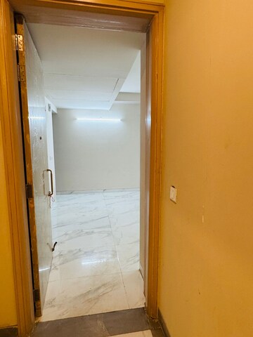Bathroom in 3 BHK Builder Floor at Kohli One Malibu Town, Sector 47 – for Rent