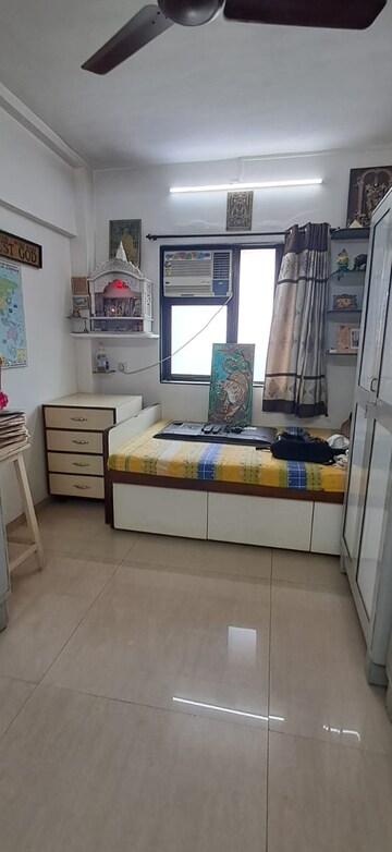 1 RK Apartment For Sale in Lokhandwala Complex, Andheri West