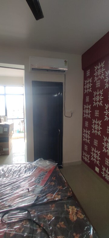 Bathroom in 2 BHK Apartment at Corona Optus, Sector 37c – for Rent