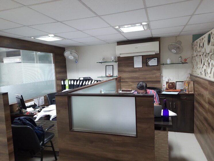  Parking, hn-safal-sobo-center Commercial Office Space 2400 Sq.Ft. In South Bopal Ahmedabad 8901237
