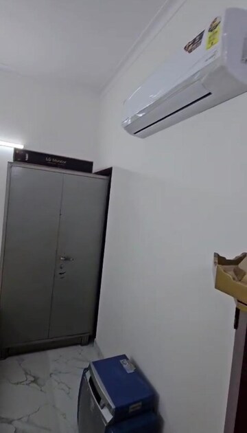 Furnished Amenities in 1 RK Apartment at Patel Nagar – for Rent