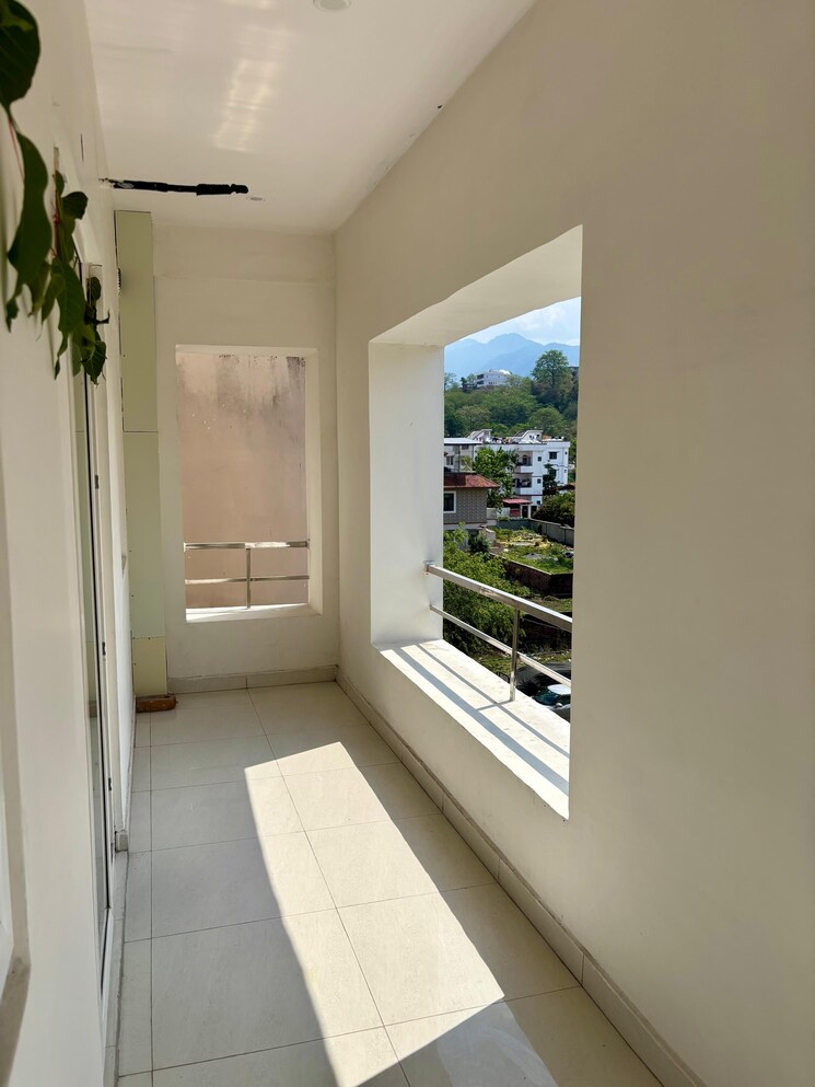 Balcony, canal road 3 Bedroom 1400 Sq.Ft. Apartment In Canal Road Dehradun 8901170