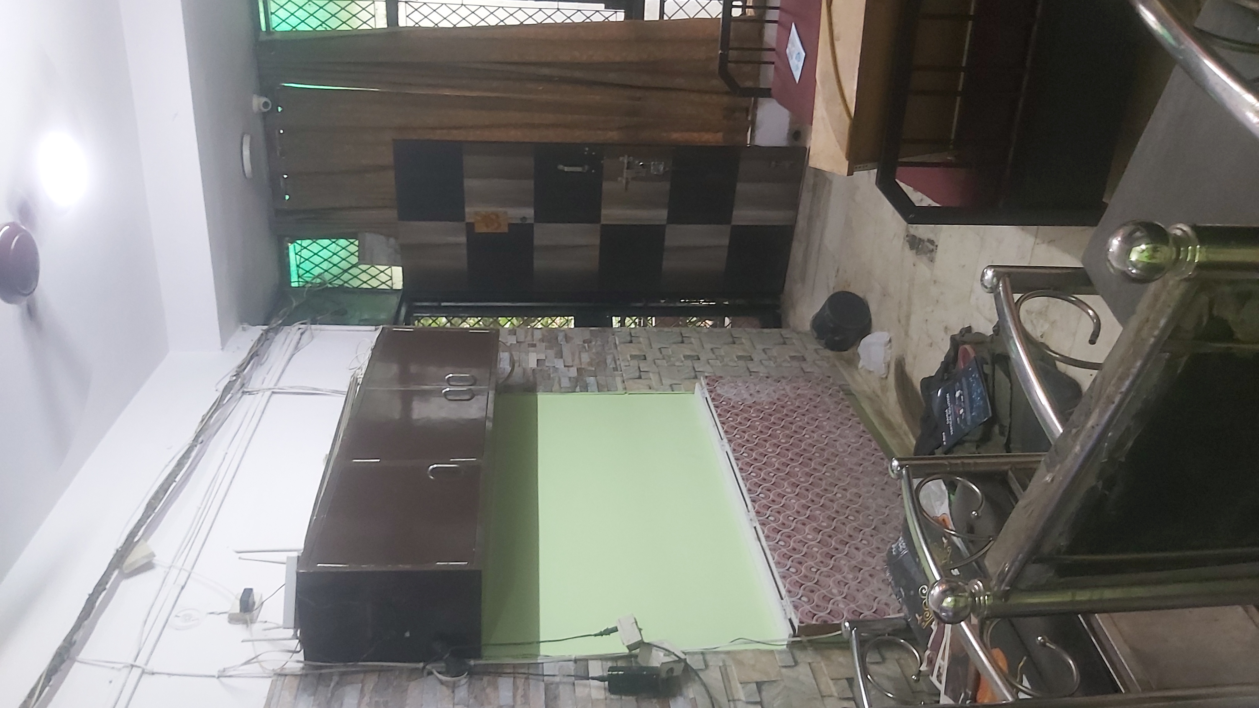 2.5 BHK + Study Room Builder Floor For Rent in Patparganj Village Opp an