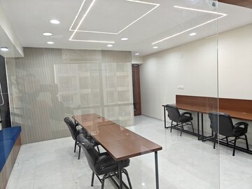 Team Area in  Co-working Space at Vaishnodevi Circle – for Rent