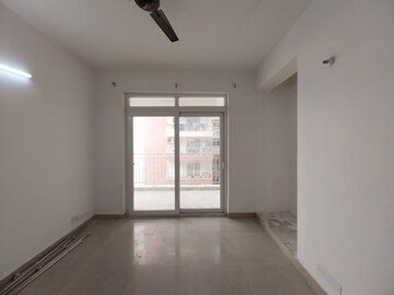 Room in 3 BHK Apartment at Puri Pranayam, Sector 82 – for Rent