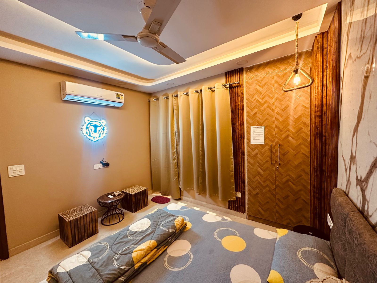 3 BHK + Servant Room Builder Floor For Rent in Saket
