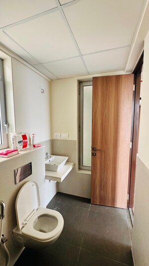 Master Bedroom in 2 BHK Apartment at Piramal Vaikunth, Balkum Pada – for Sale