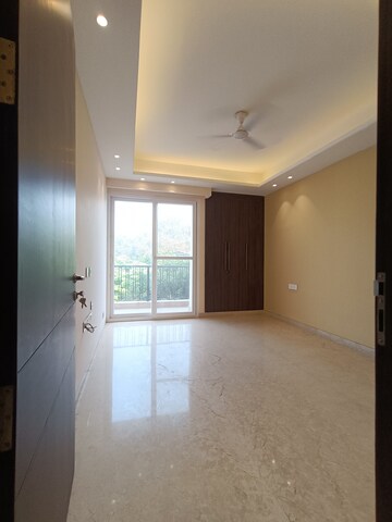 Room in 4 BHK Builder Floor at Palam Vihar Residents Association, Palam Vihar – for Rent