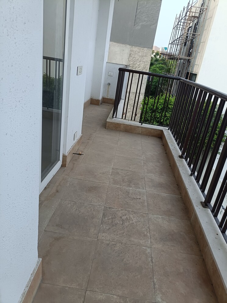 Balcony, palam-vihar-residents-association 4 Bedroom 2700 Sq.Ft. Builder Floor In Palam Vihar Gurgaon 8901448