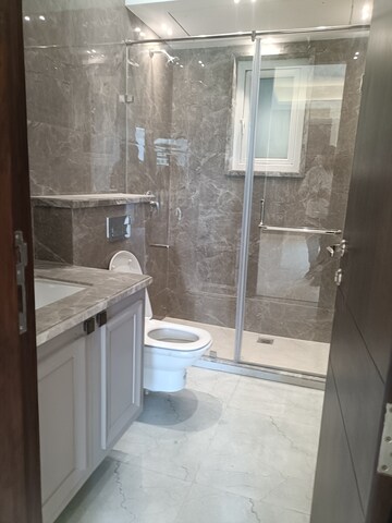 Bathroom in 4 BHK Builder Floor at Palam Vihar Residents Association, Palam Vihar – for Rent