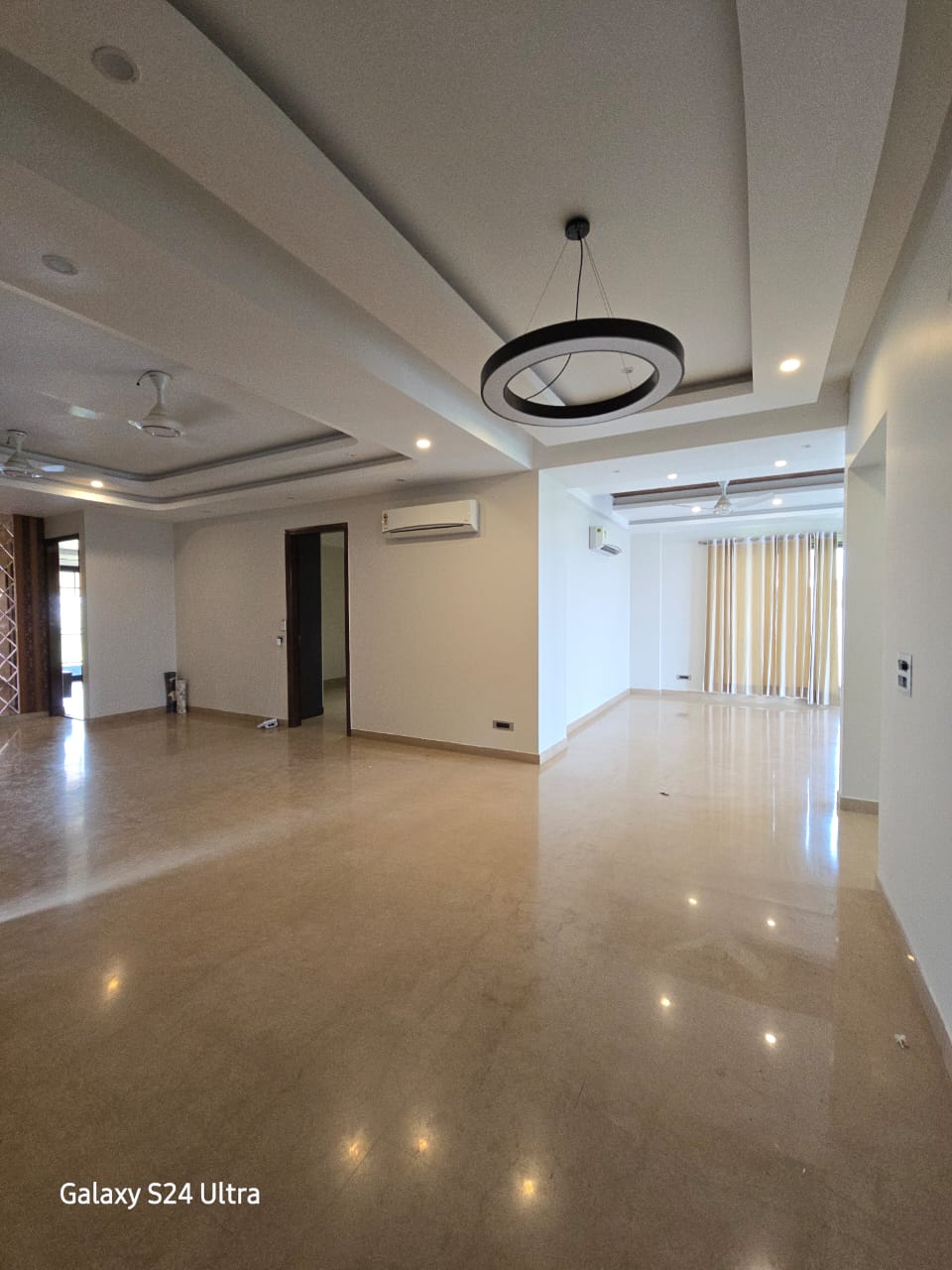 4 BHK + Extra Room Builder Floor For Rent in Palam Vihar Residents Association