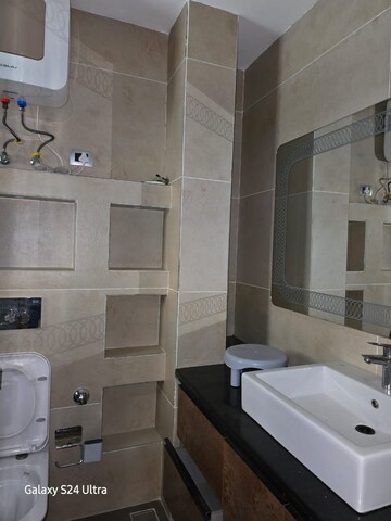 Bathroom in 4 BHK Builder Floor at Palam Vihar Residents Association, Palam Vihar – for Rent