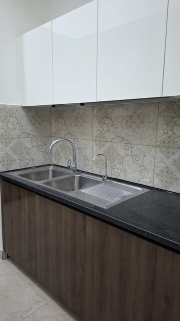 Kitchen in 4 BHK Apartment at Uchdpl Veridia Oakwood Enclave, Wave City – for Rent