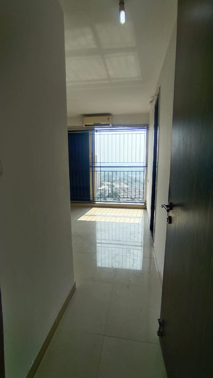 4 BHK Apartment For Rent in Sheth Zuri