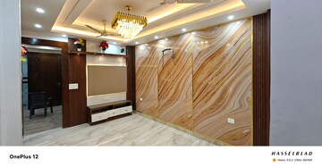 Balcony in 2 BHK Builder Floor at Sector 73 – for Rent