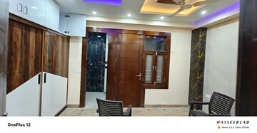 Living Room in 2 BHK Builder Floor at Sector 73 – for Rent