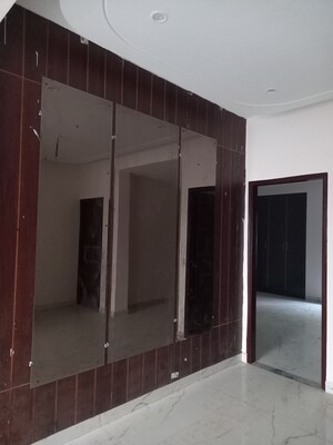 Furnished Amenities in 2 BHK Apartment at Sector 123 – for Sale