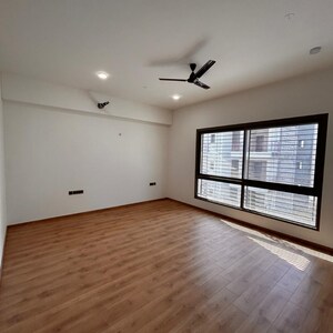 4 BHK Apartment For Sale in Indiabulls Enigma, Vishnu Garden