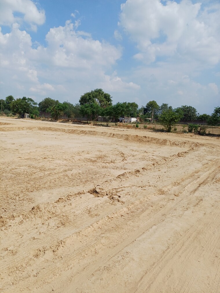 undefined, bhopani  77 Sq.Yd. Plot In Bhopani Faridabad 8901693