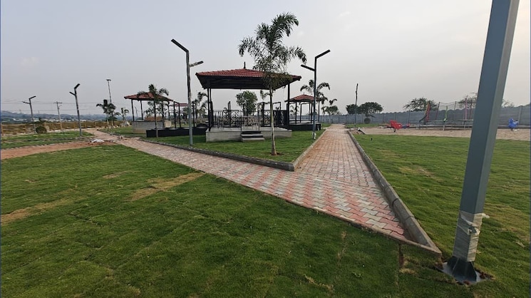 Garden, arising-peacock-valley  163 Sq.Yd. Plot In Chellampalle Hyderabad 8901699