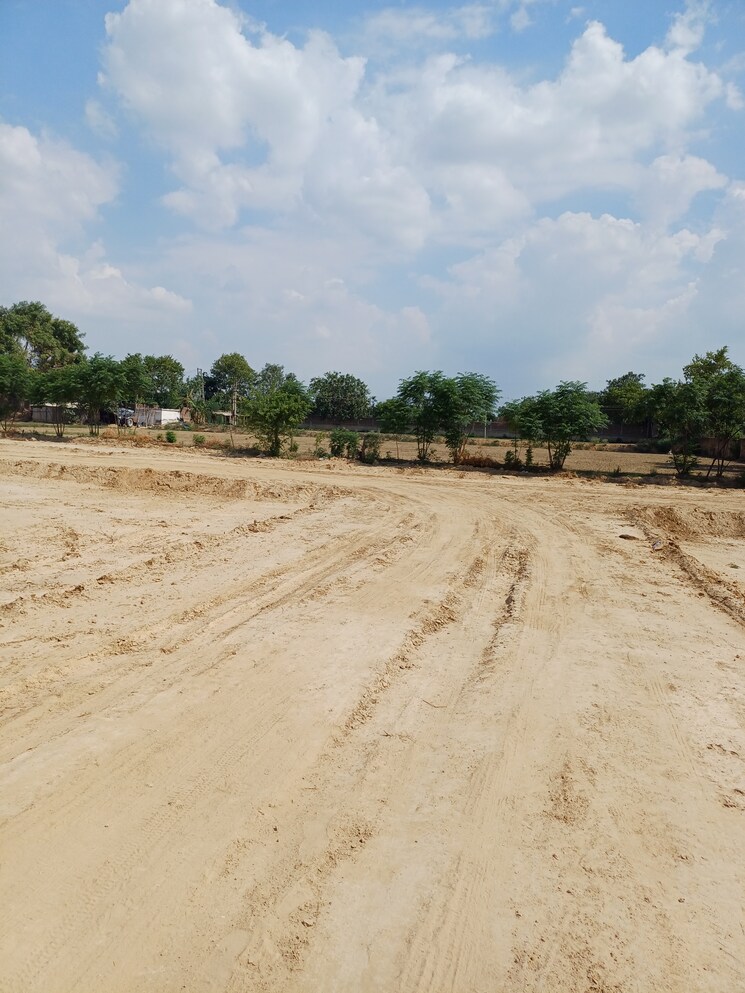 undefined, bhopani  78 Sq.Yd. Plot In Bhopani Faridabad 8901702