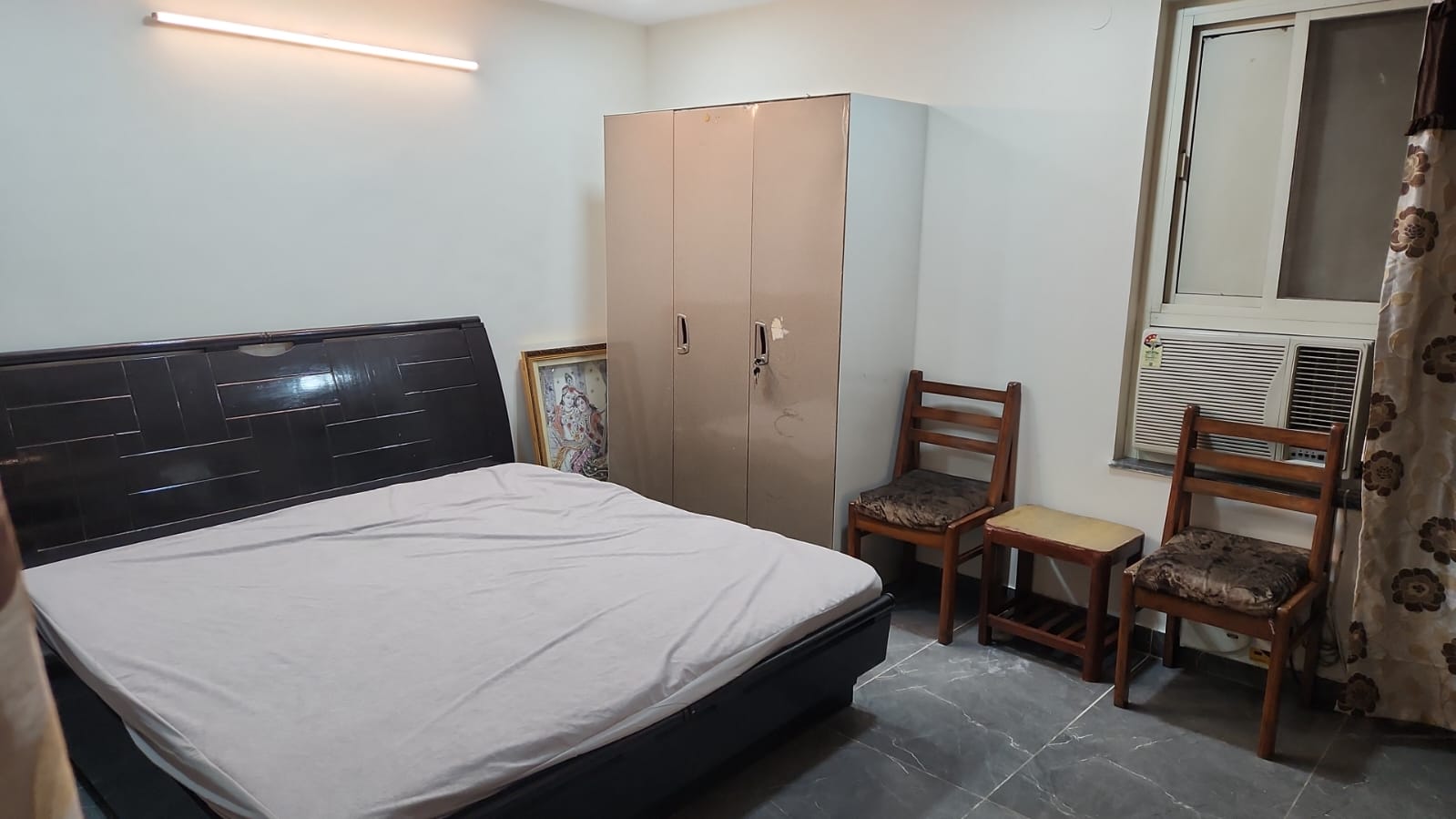 2 BHK + Extra Room Builder Floor For Rent in Huda Sector 