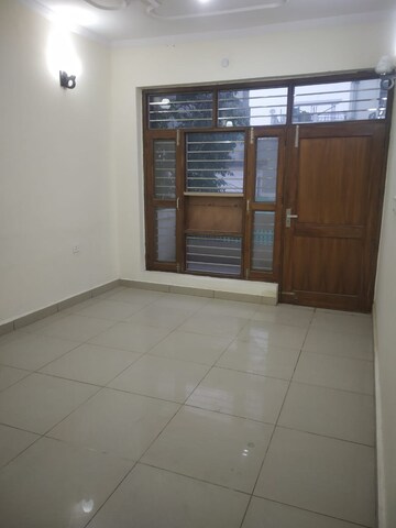 2.5 BHK Builder Floor For Rent in Sector 28