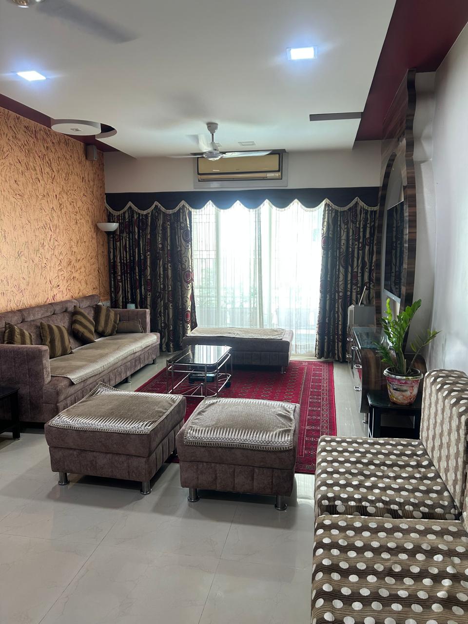 3 BHK Apartment For Rent in Rustomjee OZone