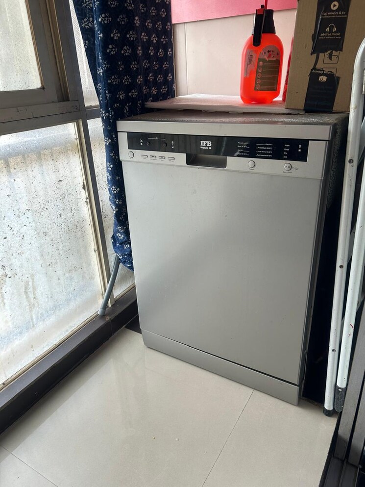 Balcony, rustomjee-ozone 3 Bedroom 1250 Sq.Ft. Apartment In Goregaon West Mumbai 8901750