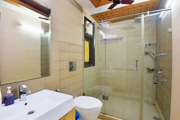 Bathroom in 3 BHK Apartment at Green Park – for Rent