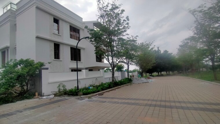 Exterior View, hebron-le-lexuz-stoneview-villas  1750 Sq.Yd. Plot In International Airport Road Bangalore 8901790