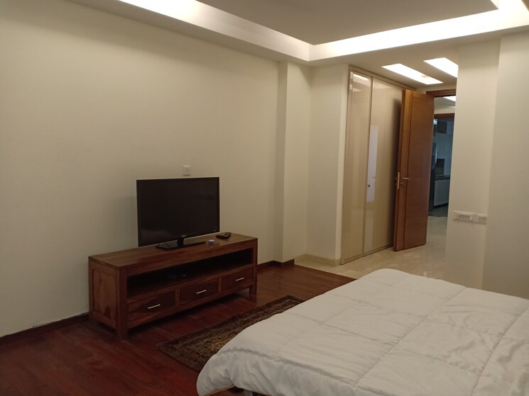 Bedroom, defence colony 3 Bedroom 2700 Sq.Ft. Apartment In Defence Colony Delhi 8901798