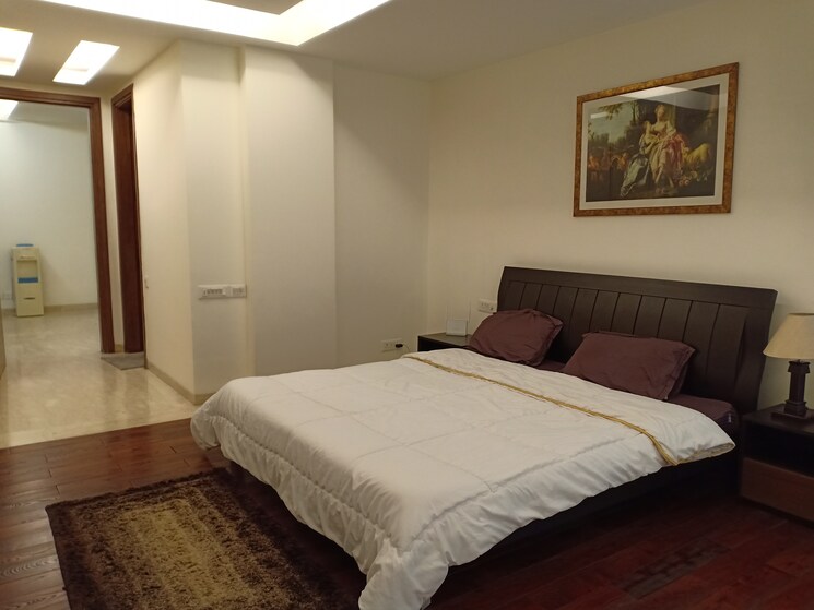 Bedroom, defence colony 3 Bedroom 2700 Sq.Ft. Apartment In Defence Colony Delhi 8901798