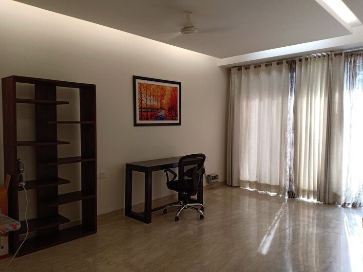Living Room, defence colony 3 Bedroom 2700 Sq.Ft. Apartment In Defence Colony Delhi 8901798