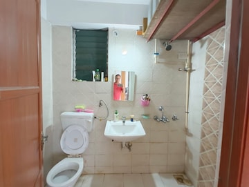 Bathroom in 2 BHK Apartment at Hiraco Eminence, Mira Road – for Sale