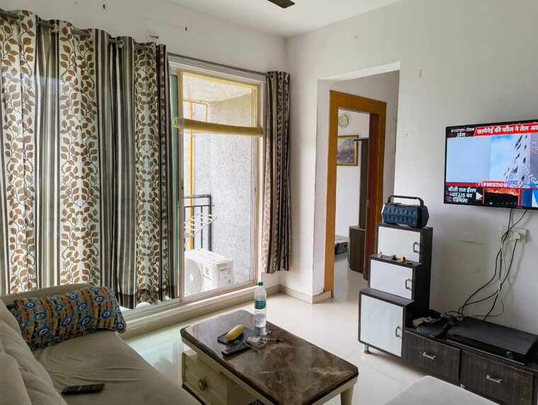 Living Room, hiraco-eminence 2 Bedroom 725 Sq.Ft. Apartment In Mira Road Thane 8901831