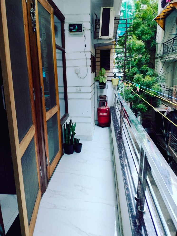 Balcony, panchsheel vihar 3 Bedroom 1250 Sq.Ft. Apartment In Panchsheel Vihar Delhi 8901829