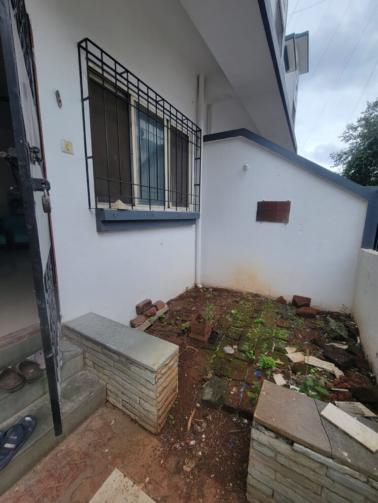 Balcony, motideep-apartment 3 Bedroom 3500 Sq.Ft. Villa In Baner Bypass Highway Pune 8901834